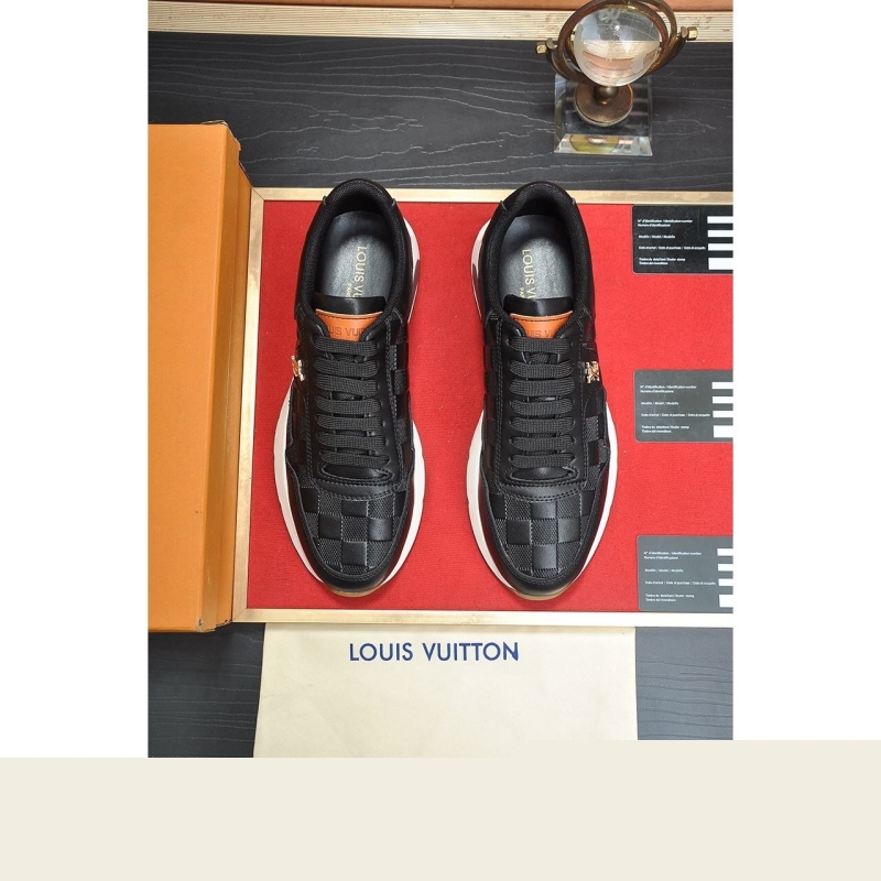 l**is V*t*n sneakers